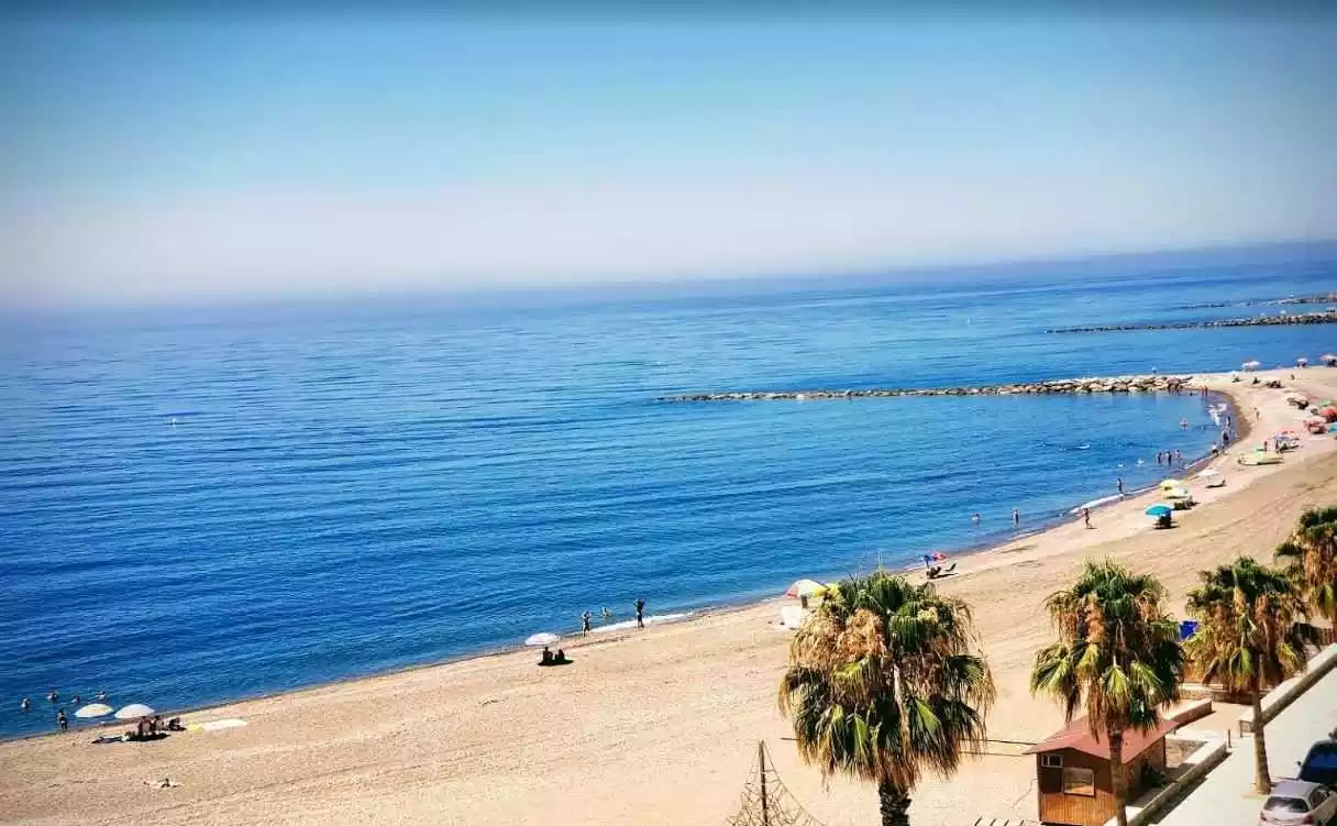 Playa Granaínos