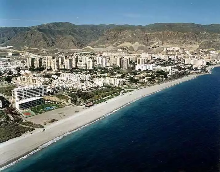 Playa de Aguadulce