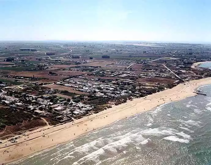 Playa de Agua-Dulce-Peginas