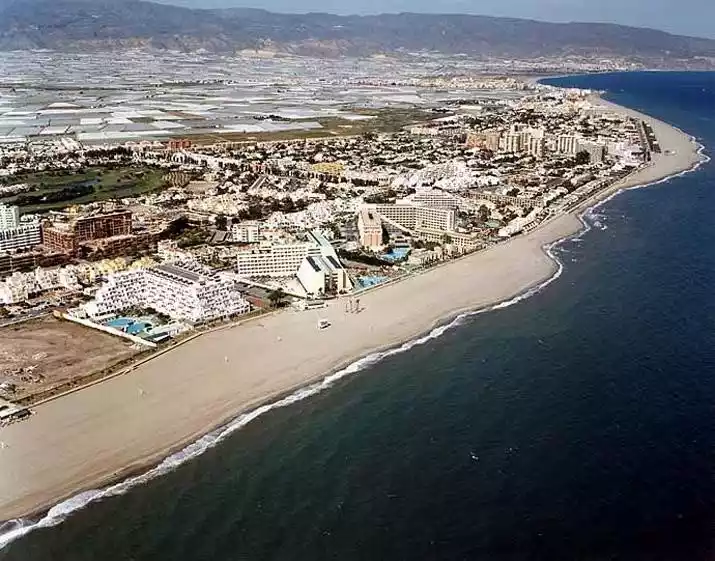 Playa Urbanización de Roquetas de Mar