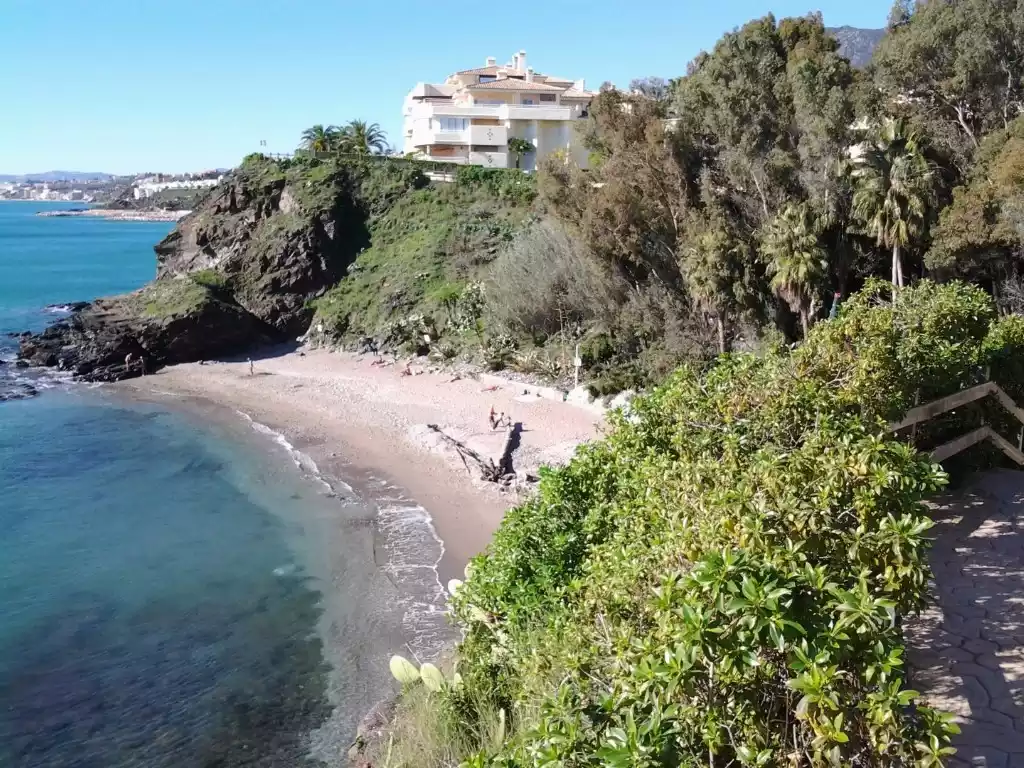 Playa Benalnatura
